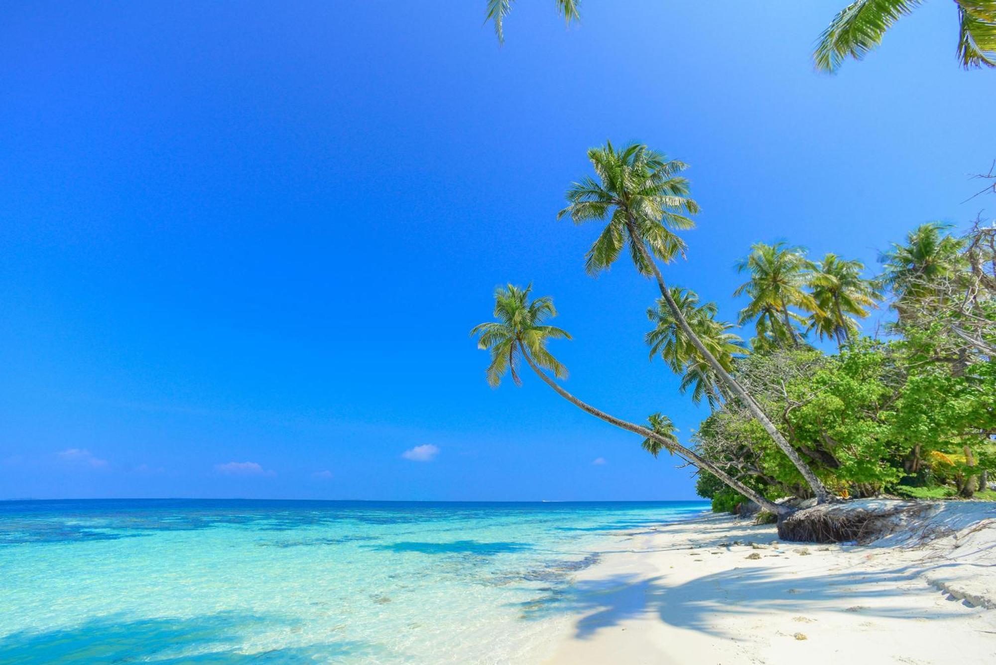 Blue Sky Beach 훌루말레 외부 사진